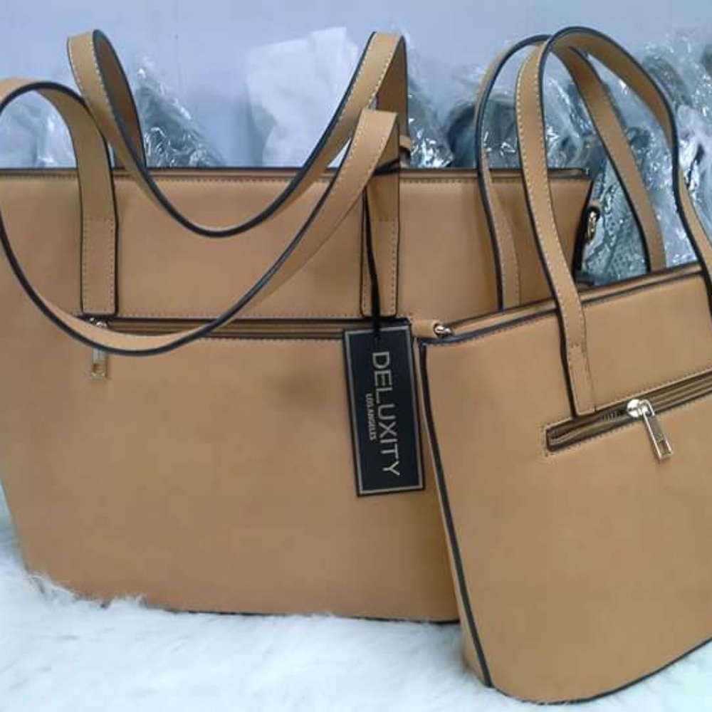 String Accent 3 in 1 Classy Tote SET - Picture 5 of 6